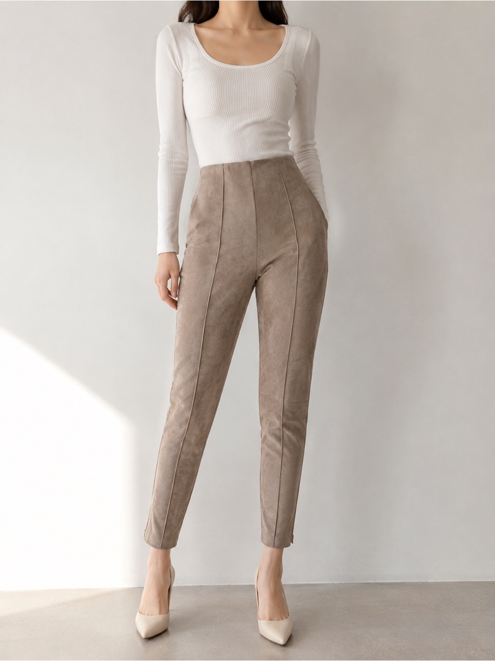 Zara High-Rise Faux Suede Legging